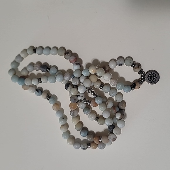 Jewelry - Beautiful Natural Stone and Silver Bead Lotus Charm Necklace - Long and Stretchy